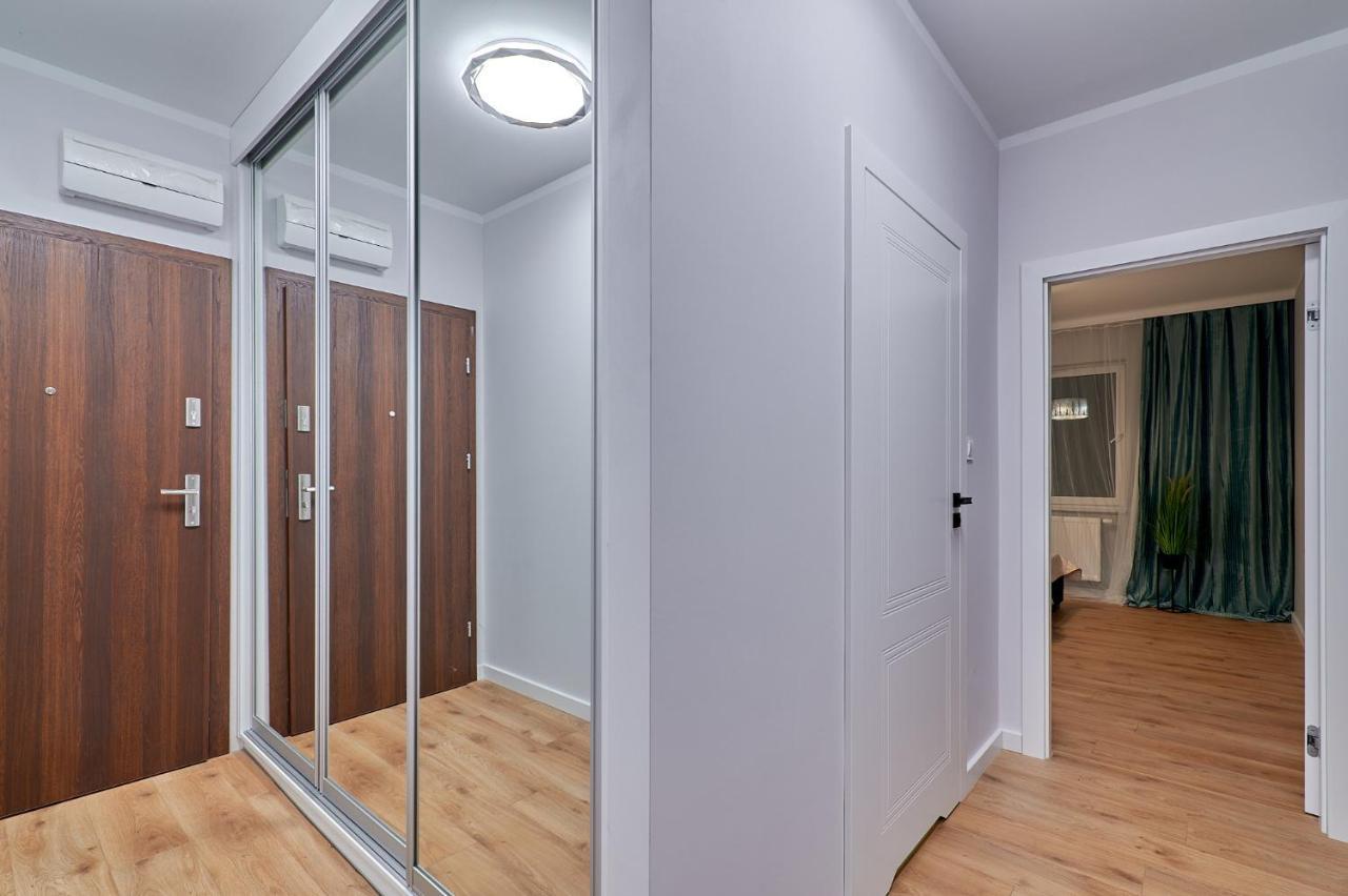 Apartament Z Ogrodem ピワ エクステリア 写真